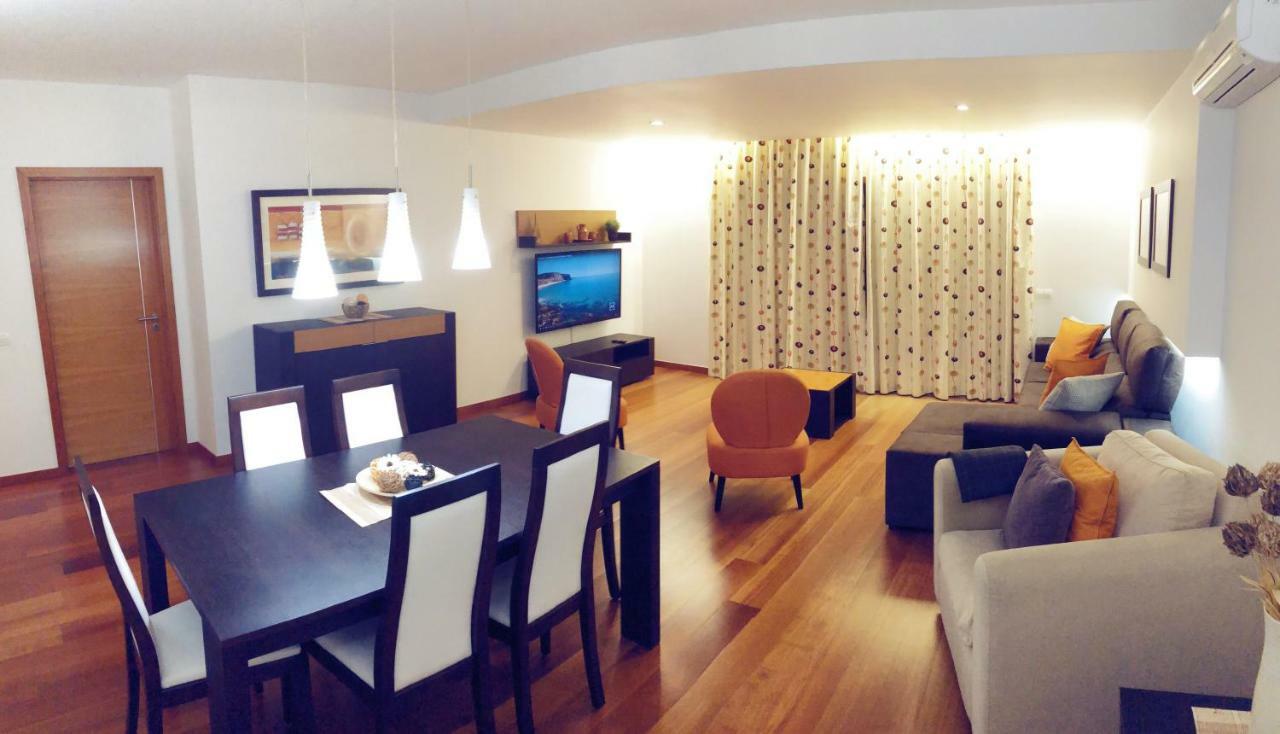 Luxury Apartment In Luz Екстериор снимка