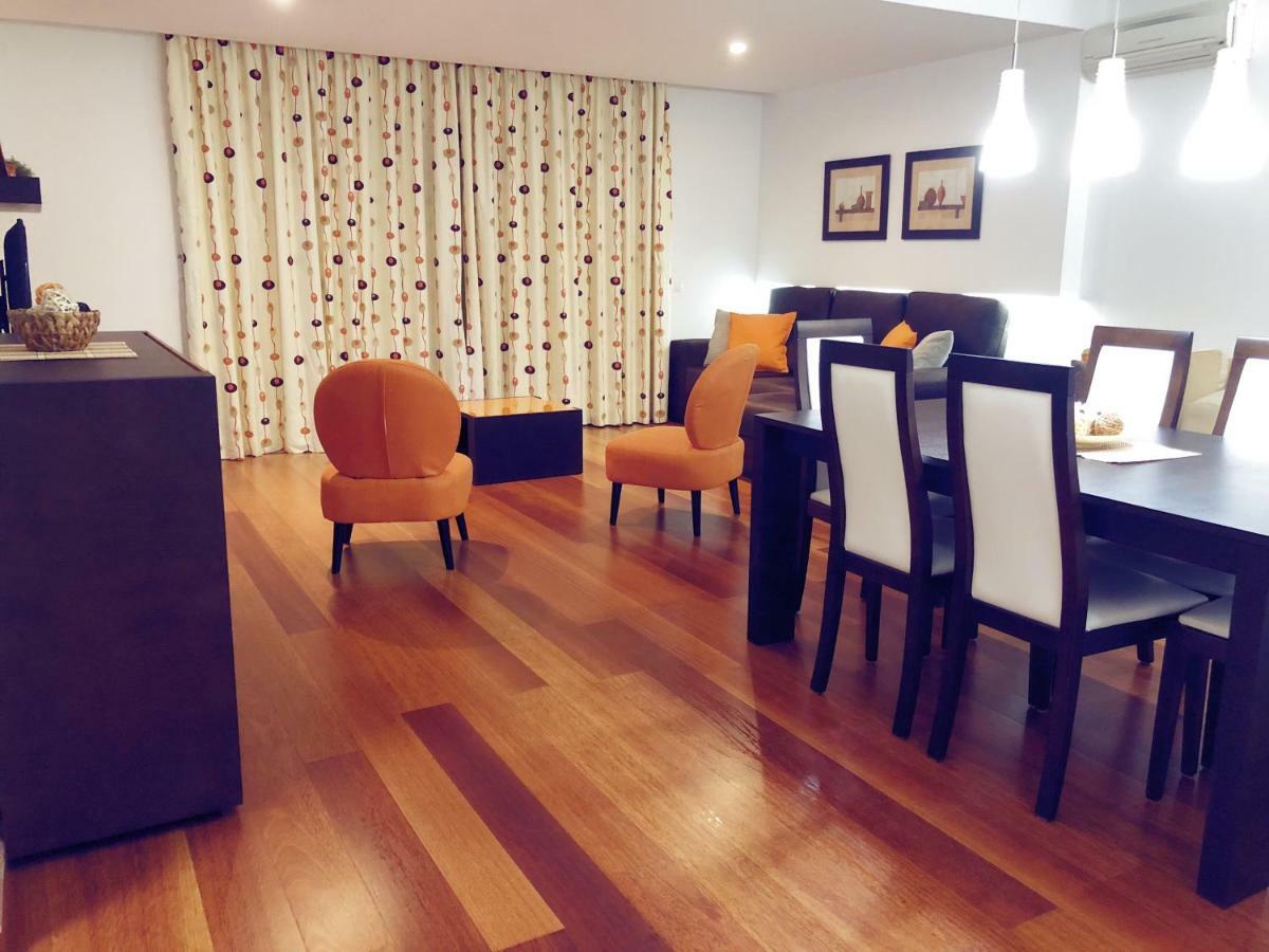 Luxury Apartment In Luz Екстериор снимка